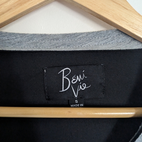 Beni Vie Lightweight Grey Coat - Picture 5 of 8